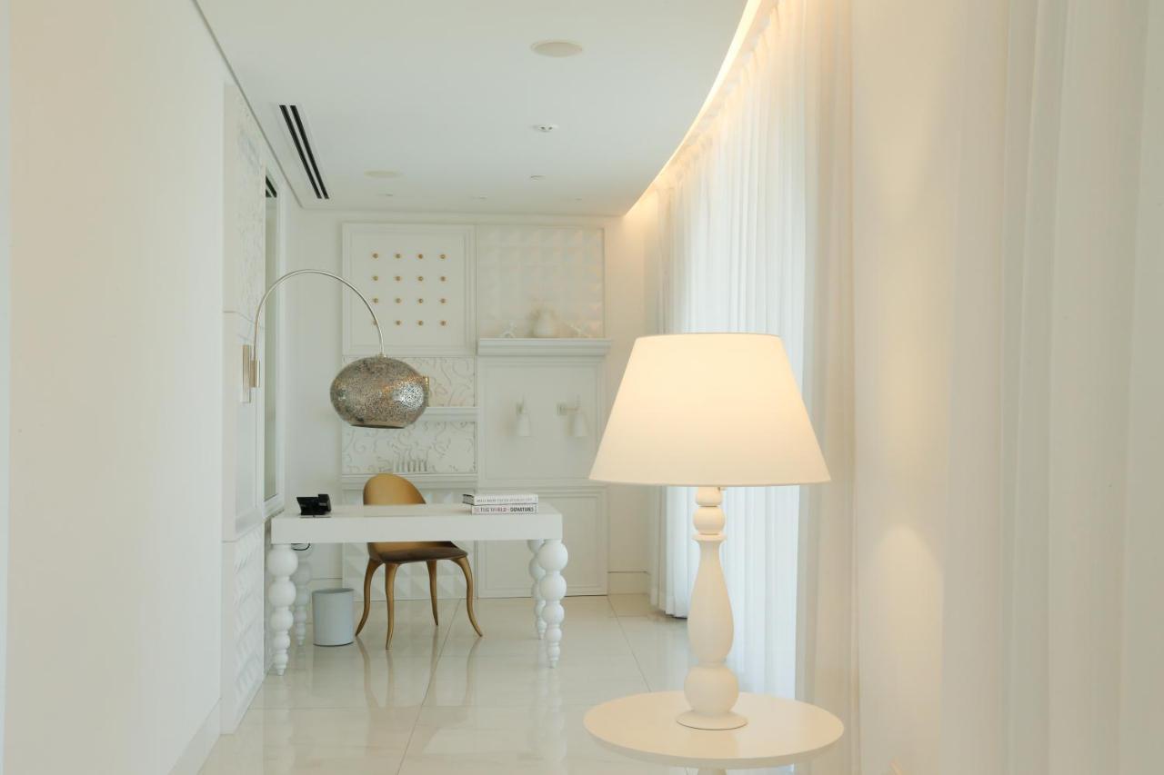 Mondrian Doha Hotel Exterior photo A room at the hotel