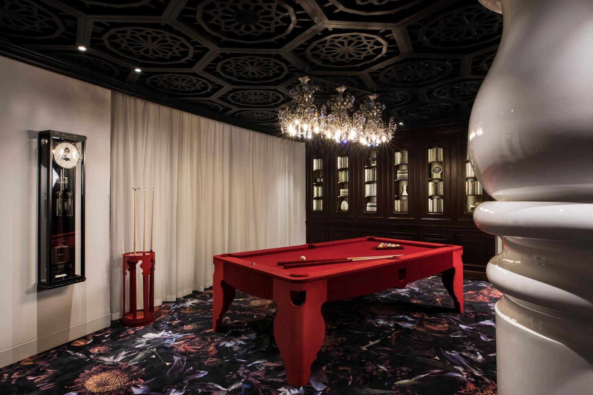 Mondrian Doha Hotel Room photo The Billiard Room