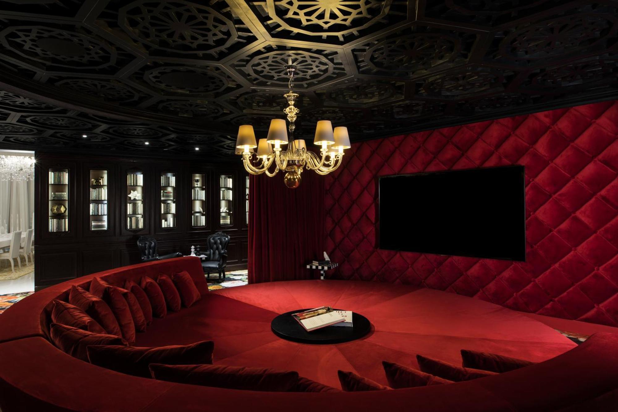 Mondrian Doha Hotel Room photo The interior of the cinema