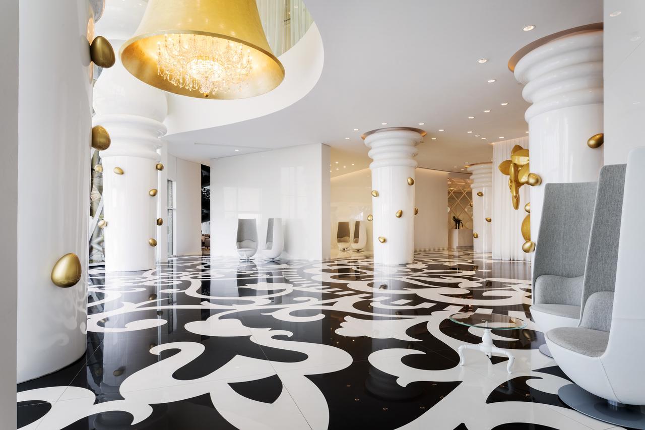 Mondrian Doha Hotel Exterior photo Lobby